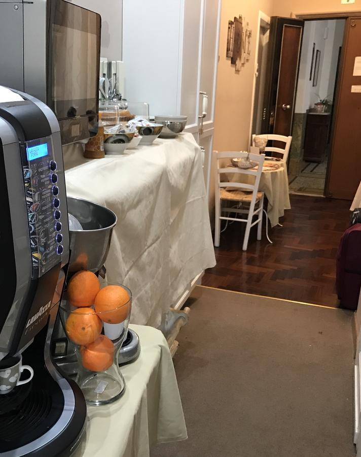 莫加尼住宿加早餐旅馆 罗马 外观 照片