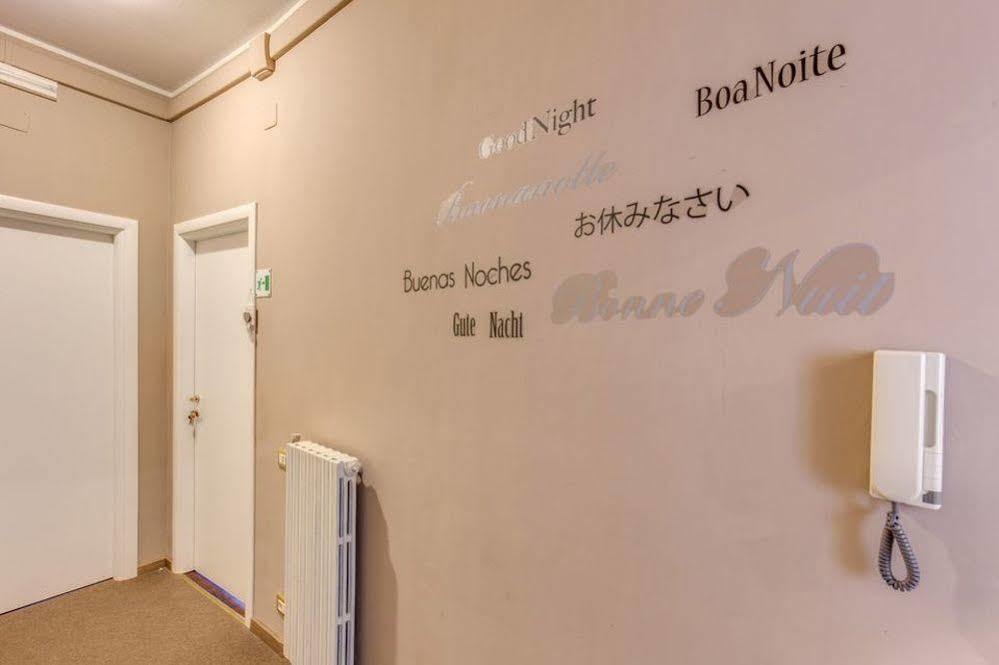 莫加尼住宿加早餐旅馆 罗马 外观 照片